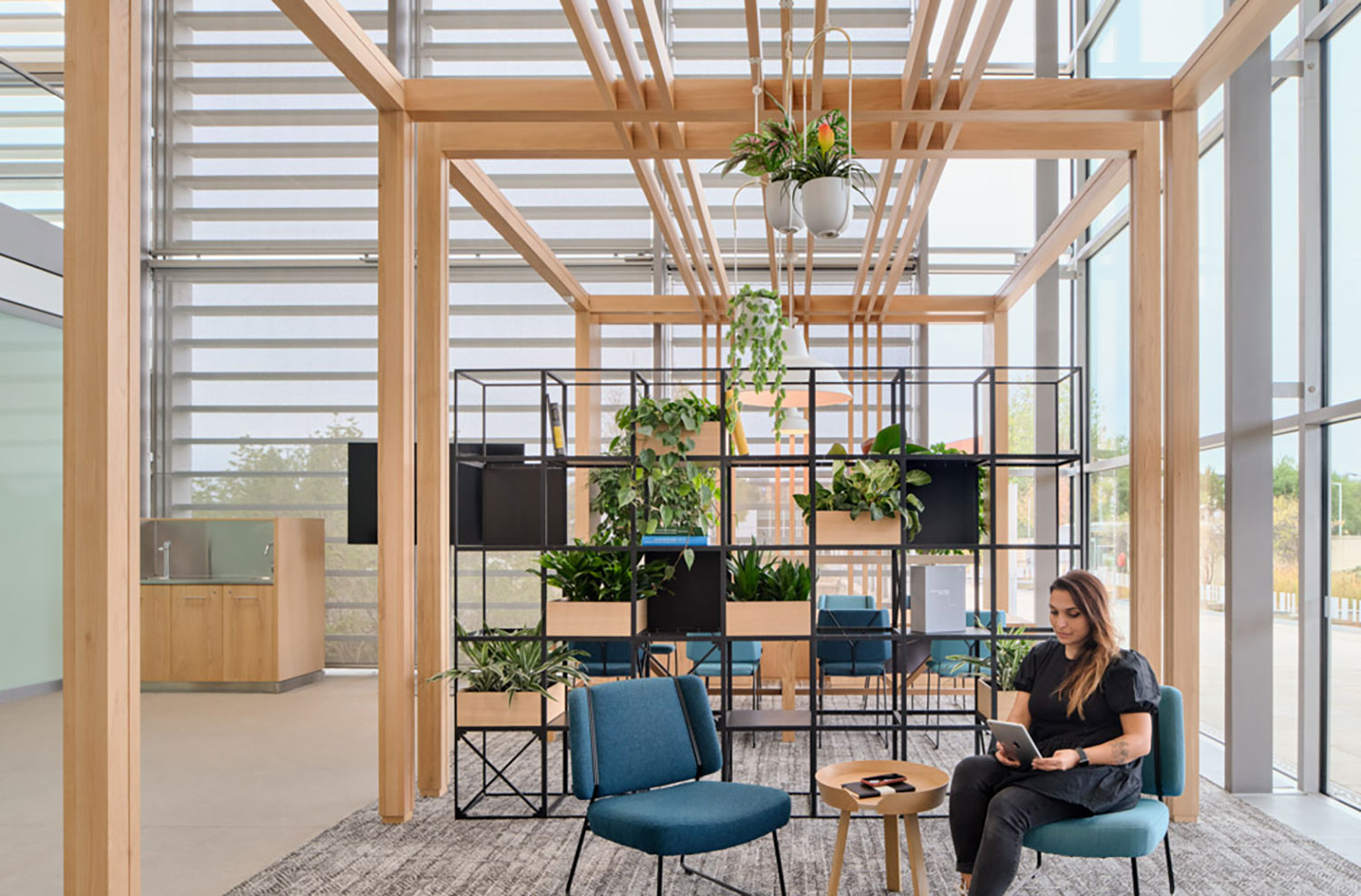 Roche Products | Projects | LOM - LOM