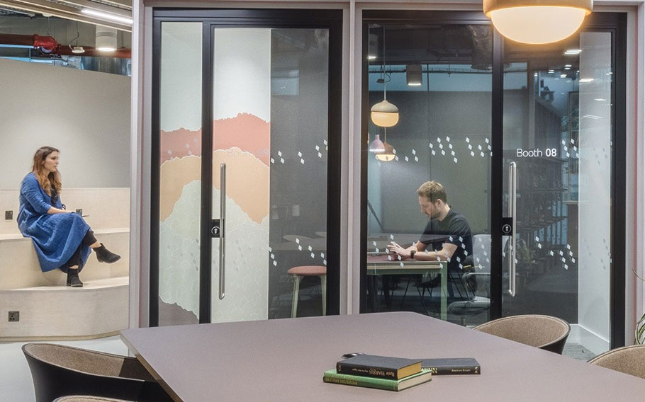 Flexibility is fundamental | Journal | LOM Architecture - LOM