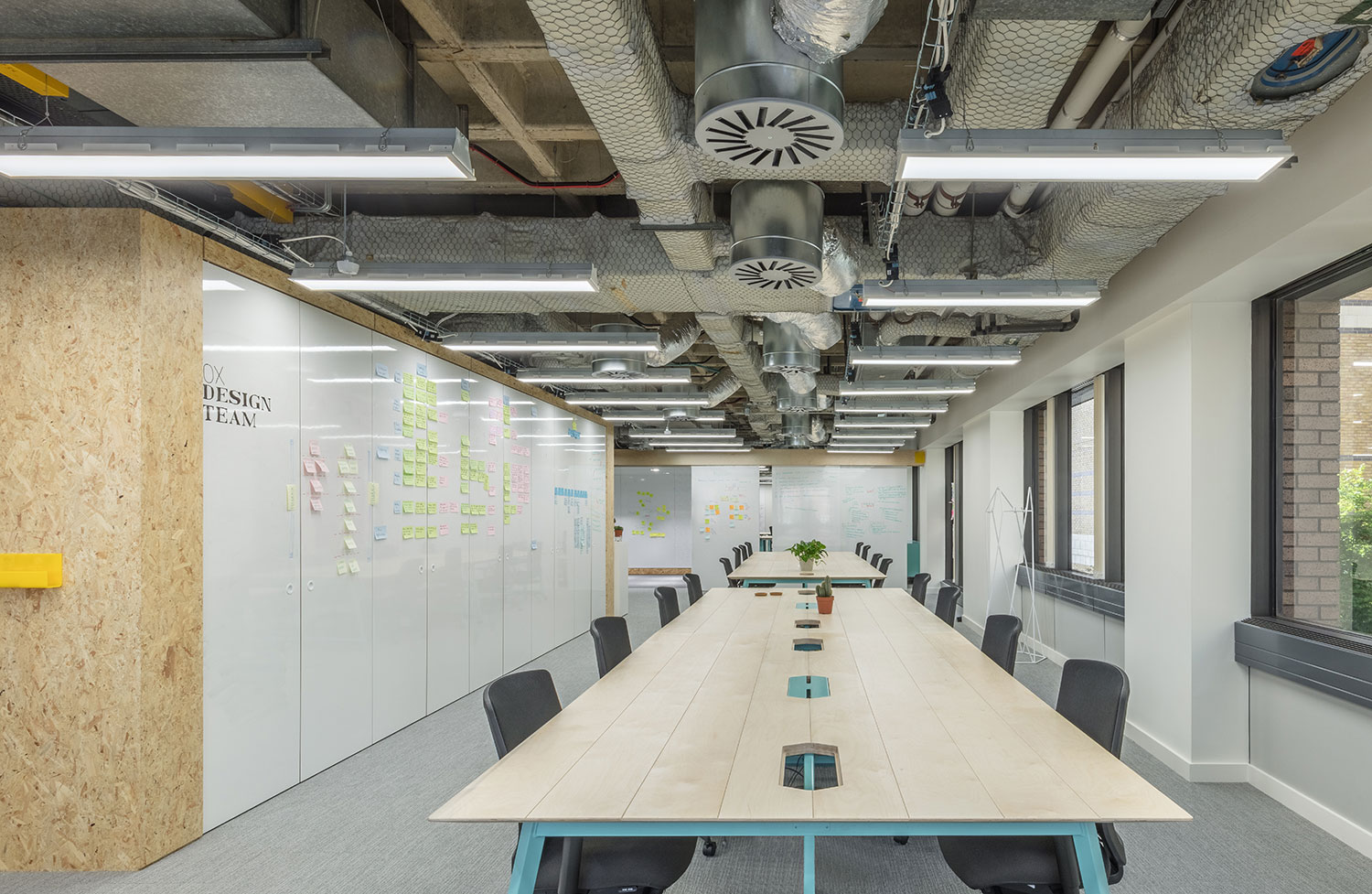 Open Experience | Projects | LOM Architecture - LOM