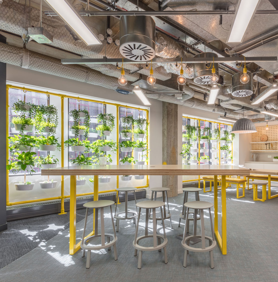 Open Experience | Projects | LOM Architecture - LOM