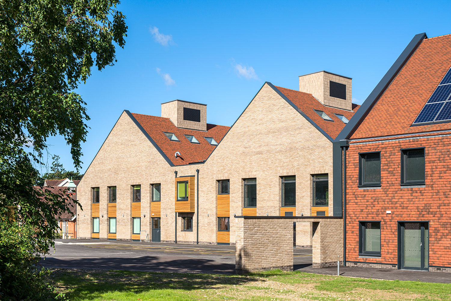 Queen Elizabeths Foundation | Projects | LOM Architects - LOM